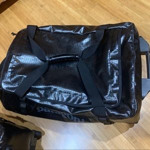 Patagonia Wheeled duffel bag